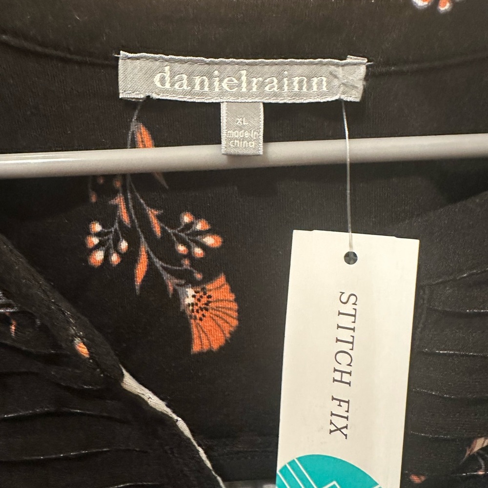 Stitch fix NWT Daniel Rainn Black and Orange Floral Knit Top